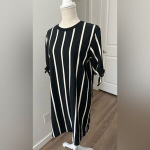 Who What Wear Black and White Long Sleeve Dress